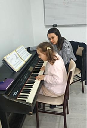 ŞEYMA DEMELİ BÜLBÜL